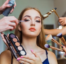 Make-up – trendy na 2023
