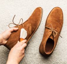 Zamszowe buty - czyszczenie i pielęgnacja