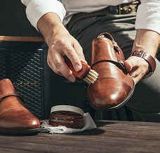 Renowacja butów – jak można ją przeprowadzić samodzielnie?