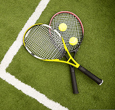 Kultowy sport tenis – jak grać i ubierać się do gry w tenisa?
